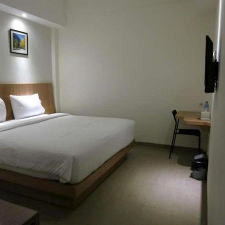Hart Hotel Arjuna Mataram Exteriér fotografie