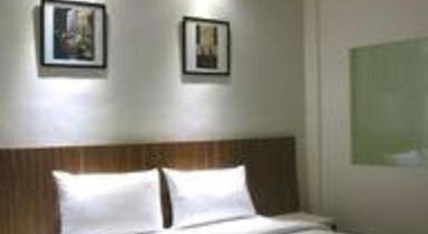 Hart Hotel Arjuna Mataram Exteriér fotografie