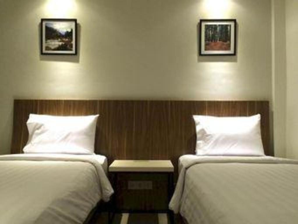 Hart Hotel Arjuna Mataram Exteriér fotografie