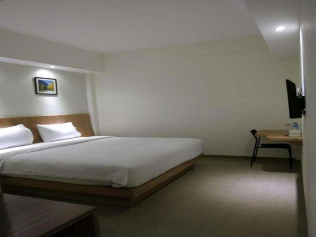 Hart Hotel Arjuna Mataram Exteriér fotografie