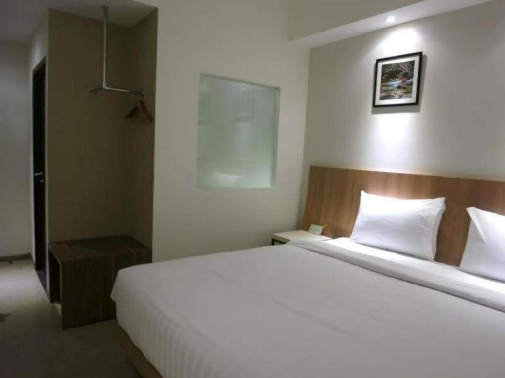 Hart Hotel Arjuna Mataram Exteriér fotografie