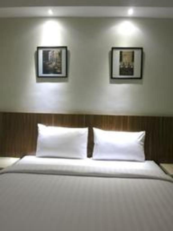 Hart Hotel Arjuna Mataram Exteriér fotografie