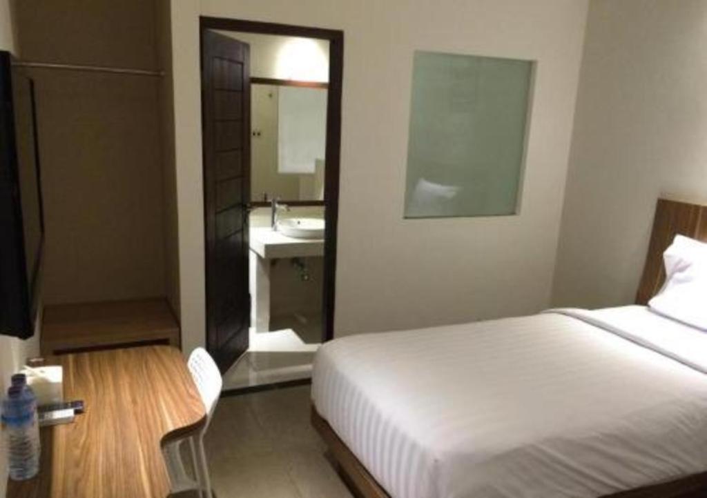 Hart Hotel Arjuna Mataram Exteriér fotografie