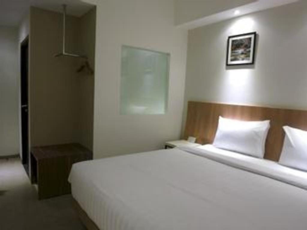 Hart Hotel Arjuna Mataram Exteriér fotografie