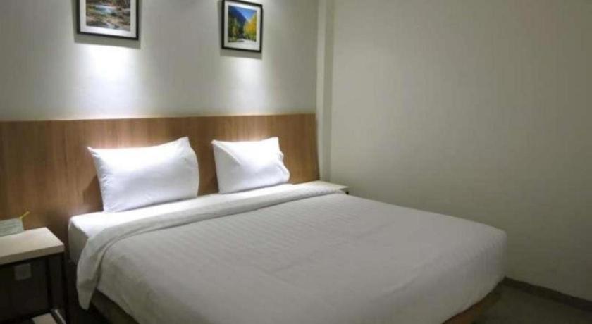 Hart Hotel Arjuna Mataram Exteriér fotografie